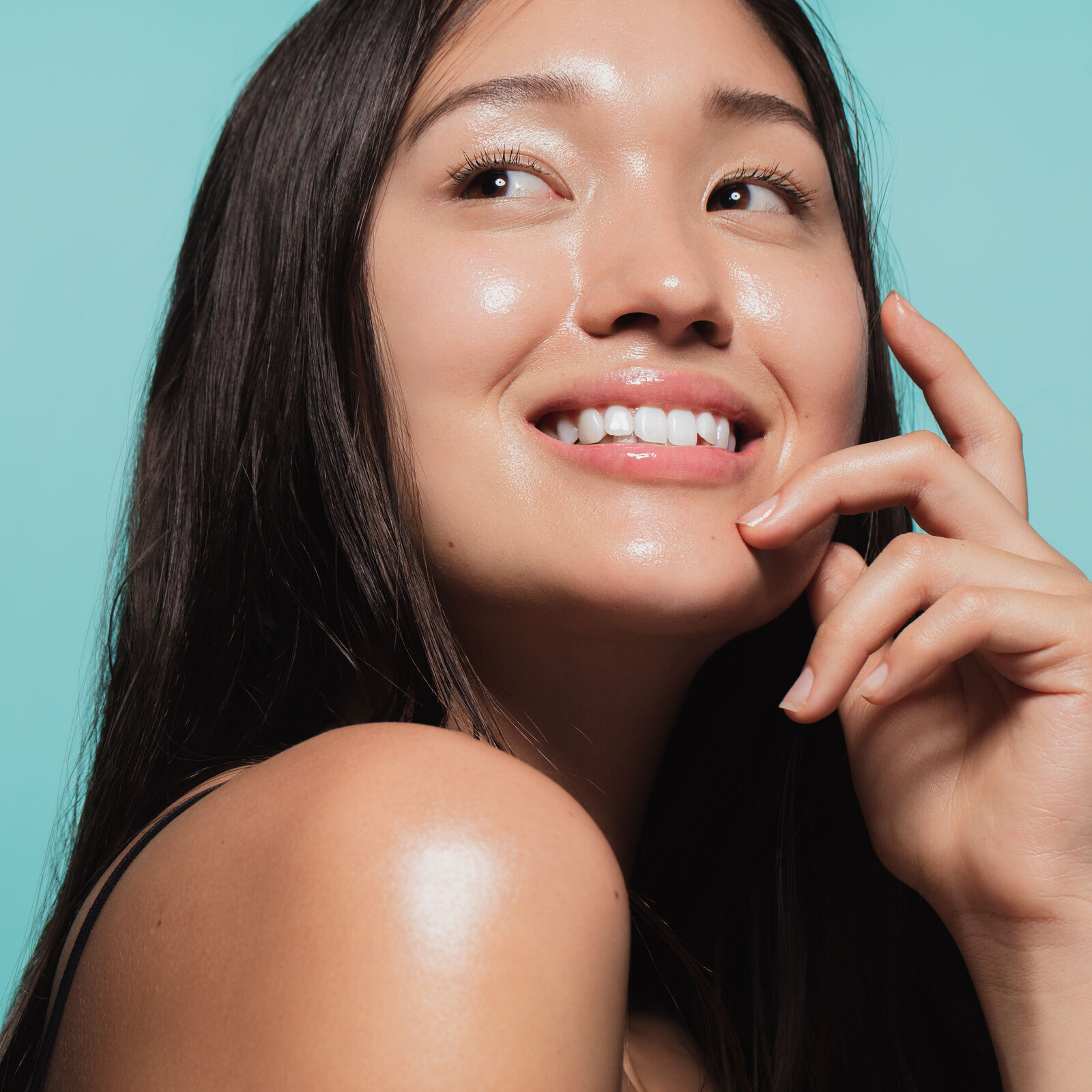 What Do &lsquo;Non-Comedogenic,&rsquo; &lsquo;Hypoallergenic,&rsquo; and &lsquo;Fragrance-Free&rsquo; Actually Mean?